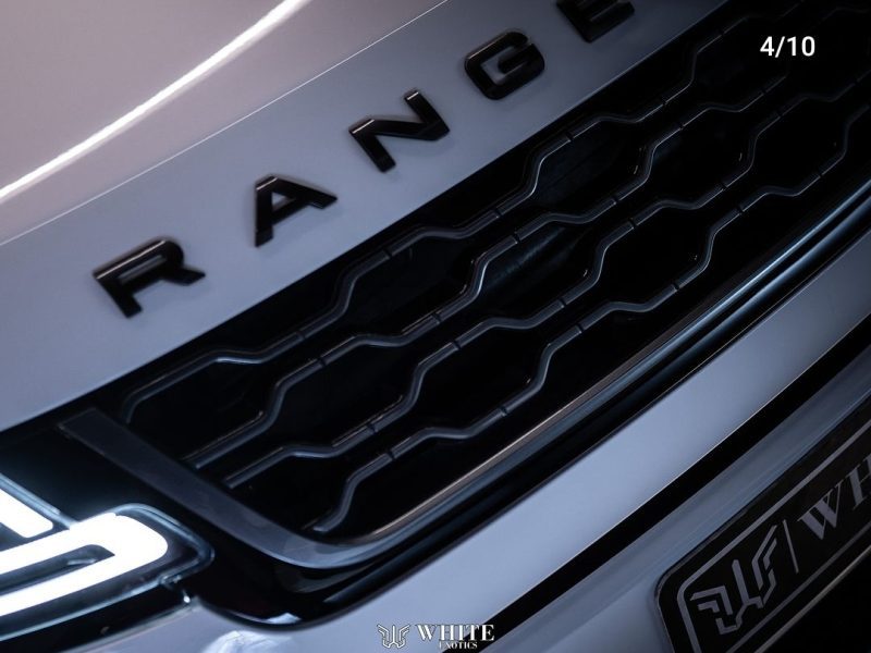 Range Rover Evouge SE